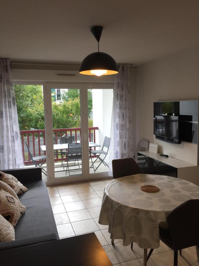 Appartement Entre Mer Et Montagne Cambo-les-Bains Exterior photo